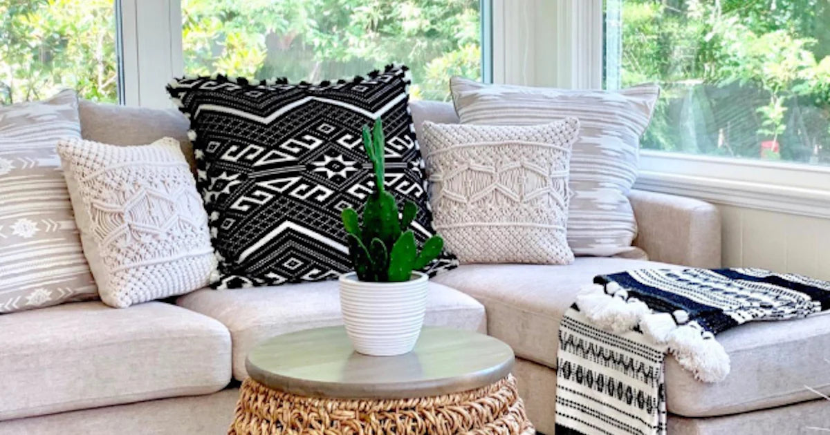 BOHO THROW PILLOW