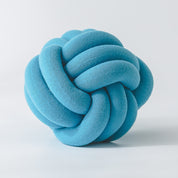 Knotted pillow